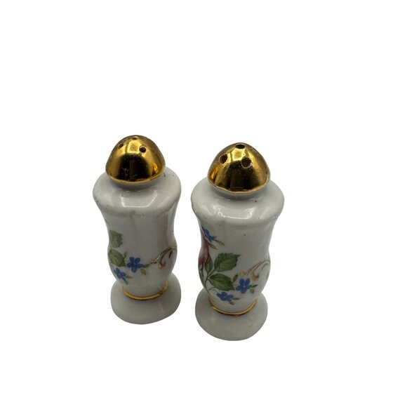 Vintage Ceramic Salt & Pepper Shakers With Floral Pattern & Gold Tops - Picture 2 of 5